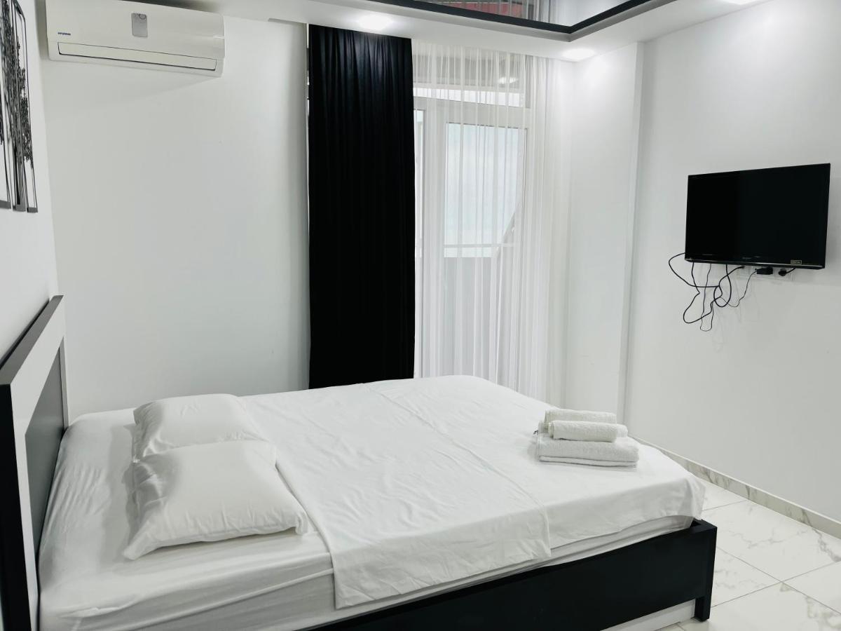 Sea View Studio Apartment In Orbi Residence Батумі Екстер'єр фото